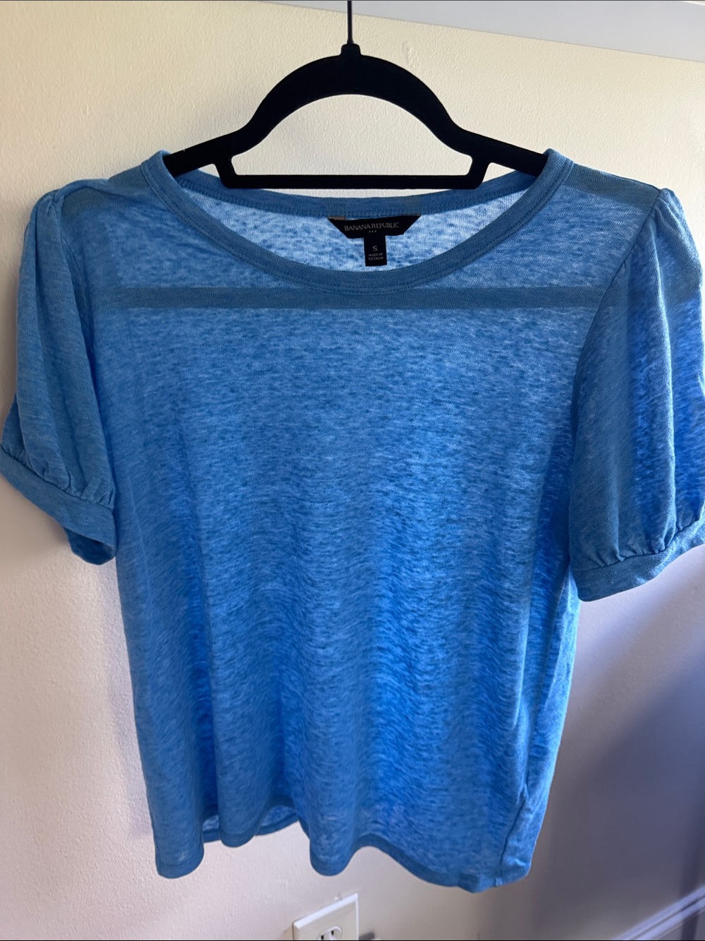 Banana Republic Light Blue Sheer Short-Sleeve Tee size S